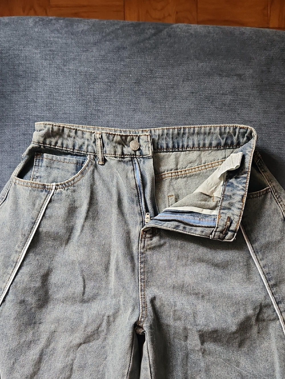 Courez Light Blue Washed Baggy Balloon Leg Jeans - Size 26 - Picture 4 of 9
